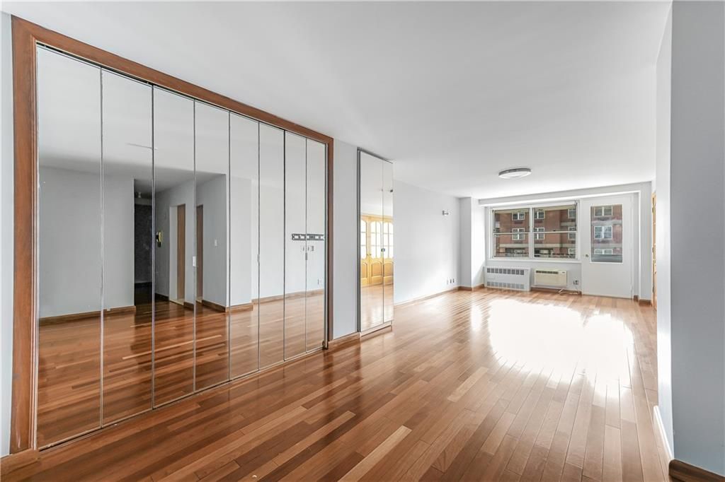 Photo of 35 Seacoast Terrace #8A, Brooklyn, NY 11235 (MLS # 496550)