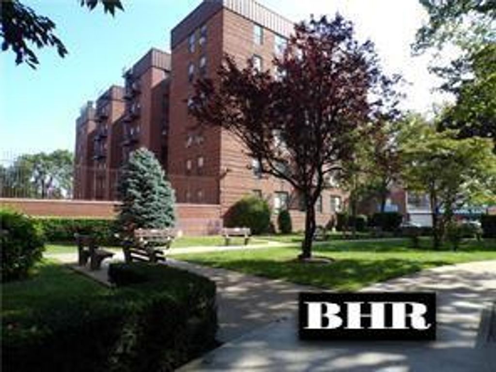 Photo of 2165 Brigham Street #3F, Brooklyn, NY 11229 (MLS # 494746)