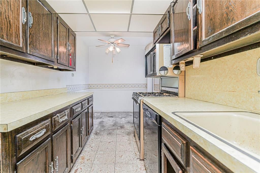 Photo of 2514 7th Street #6J, Brooklyn, NY 11235 (MLS # 496391)