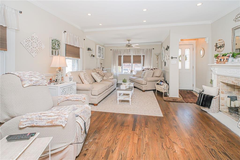 298 Bay 10th Street, Brooklyn, New York image 12
