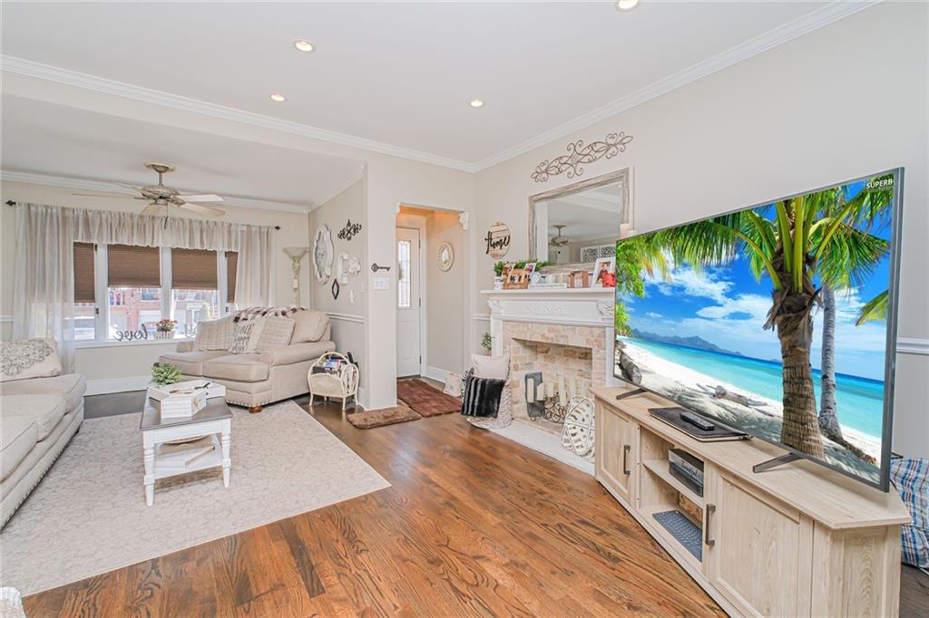 298 Bay 10th Street, Brooklyn, New York image 10