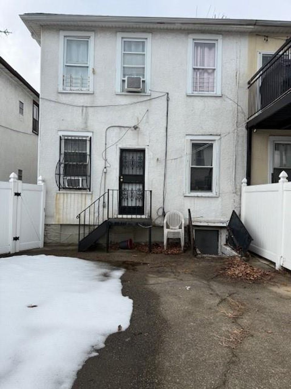 Photo of 35 Ebony Court, Brooklyn, NY 11229 (MLS # 499365)