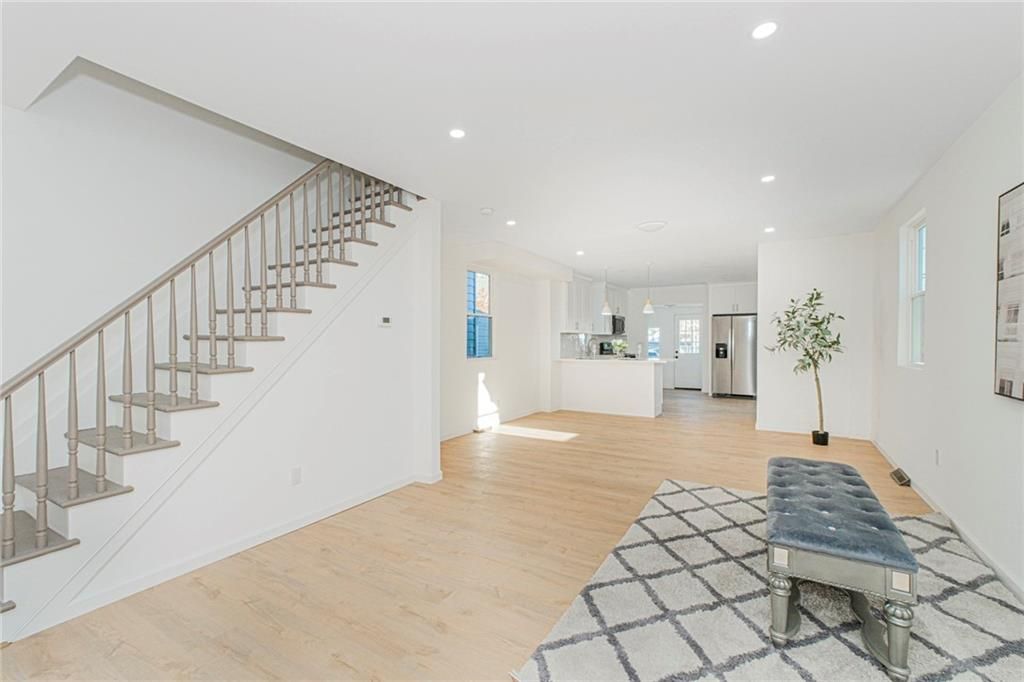 Photo of 11 Laforge Avenue, Staten Island, NY 10302 (MLS # 497487)