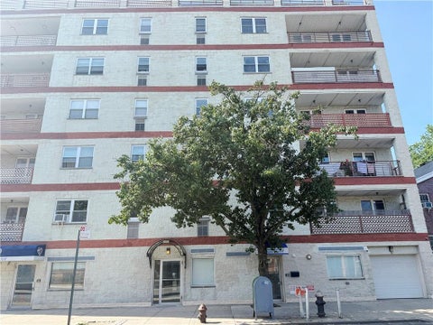 Condo For Sale - 6214 24th Avenue #2E<br/> Brooklyn, NY 11204