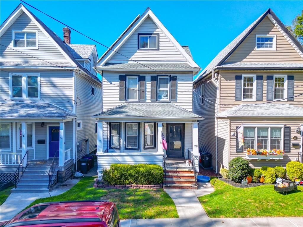 Photo of 28 Lexington Avenue, Staten Island, NY 10302 (MLS # 496699)