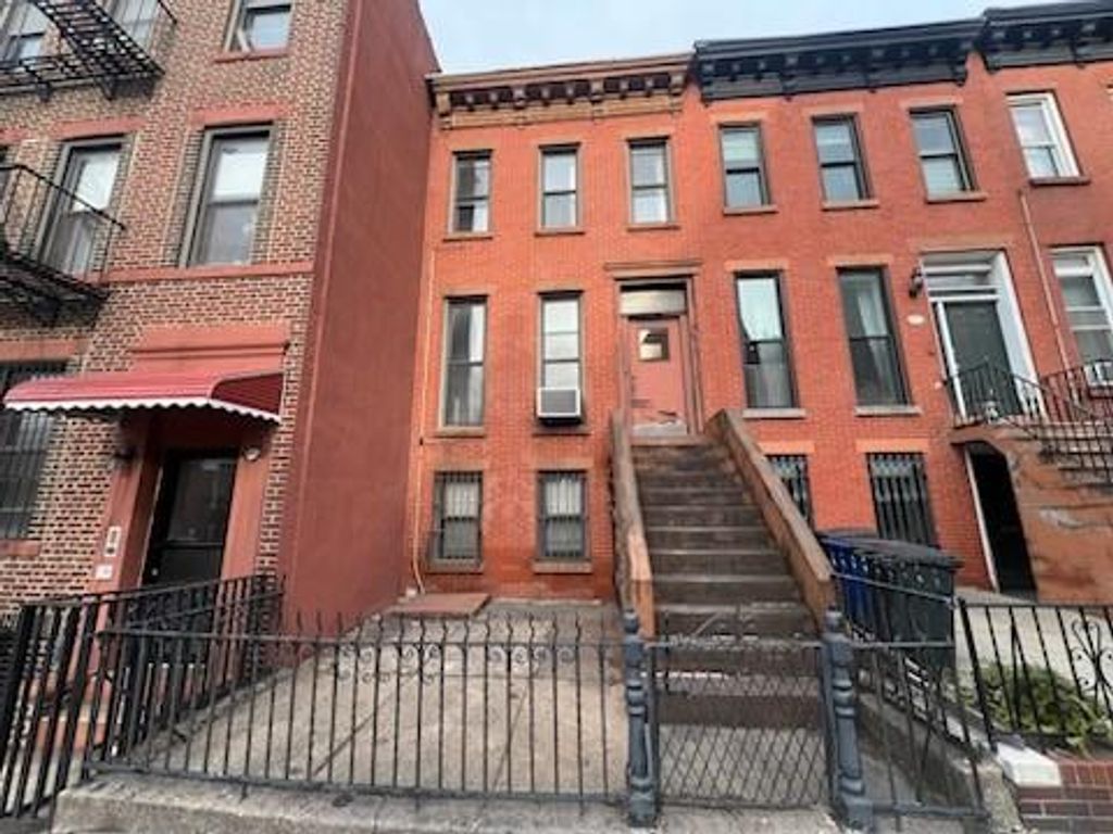 Photo of 225 18th Street, Brooklyn, NY 11215 (MLS # 498281)