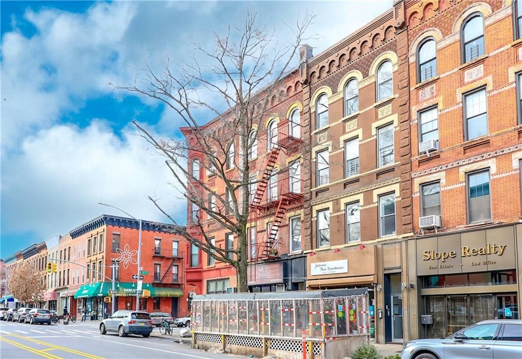 Photo of 344 7th Avenue, Brooklyn, NY 11215 (MLS # 476679)