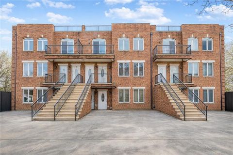 Homes For Sale - 8409 19th Avenue #3C<br/> Brooklyn, NY 11214