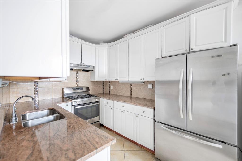 602 Avenue T #6D, Brooklyn, New York image 2