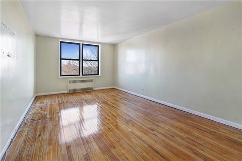 Homes For Sale - 2951 Ocean Avenue #4D<br/> Brooklyn, NY 11235