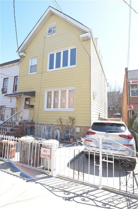 Multifamily For Sale - 13 Bay 38th Street<br/> Brooklyn, NY 11214
