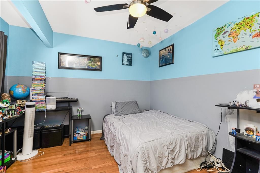 Photo of 66 Daffodil Court, Staten Island, NY 10312 (MLS # 498535)