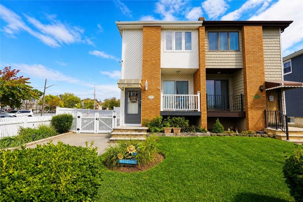 Photo of 283 Elverton Avenue, Staten Island, NY 10308 (MLS # 505002)
