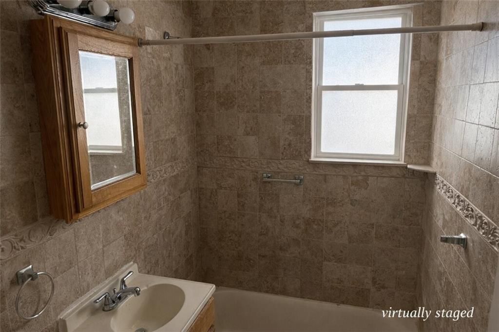 Photo of 394 Avenue S #4A, Brooklyn, NY 11223 (MLS # 500018)