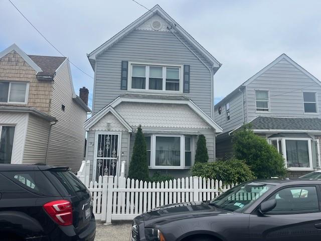 32 Gotham Avenue, Brooklyn, New York image 2