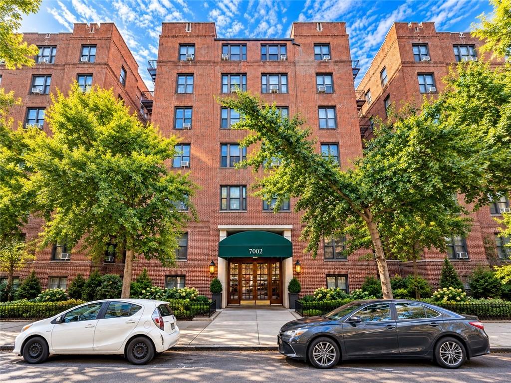 Photo of 7002 Ridge Boulevard #F6, Brooklyn, NY 11209 (MLS # 504759)