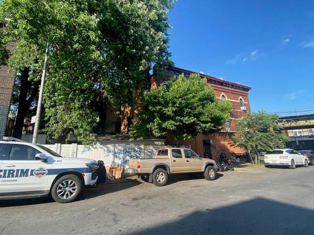 Photo of 4726 New Utrecht Avenue, Brooklyn, NY 11219 (MLS # 494068)
