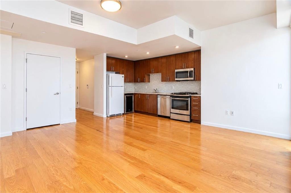 Photo of 50 Oceana Dr West DR #10F, Brooklyn, NY 11235 (MLS # 503306)