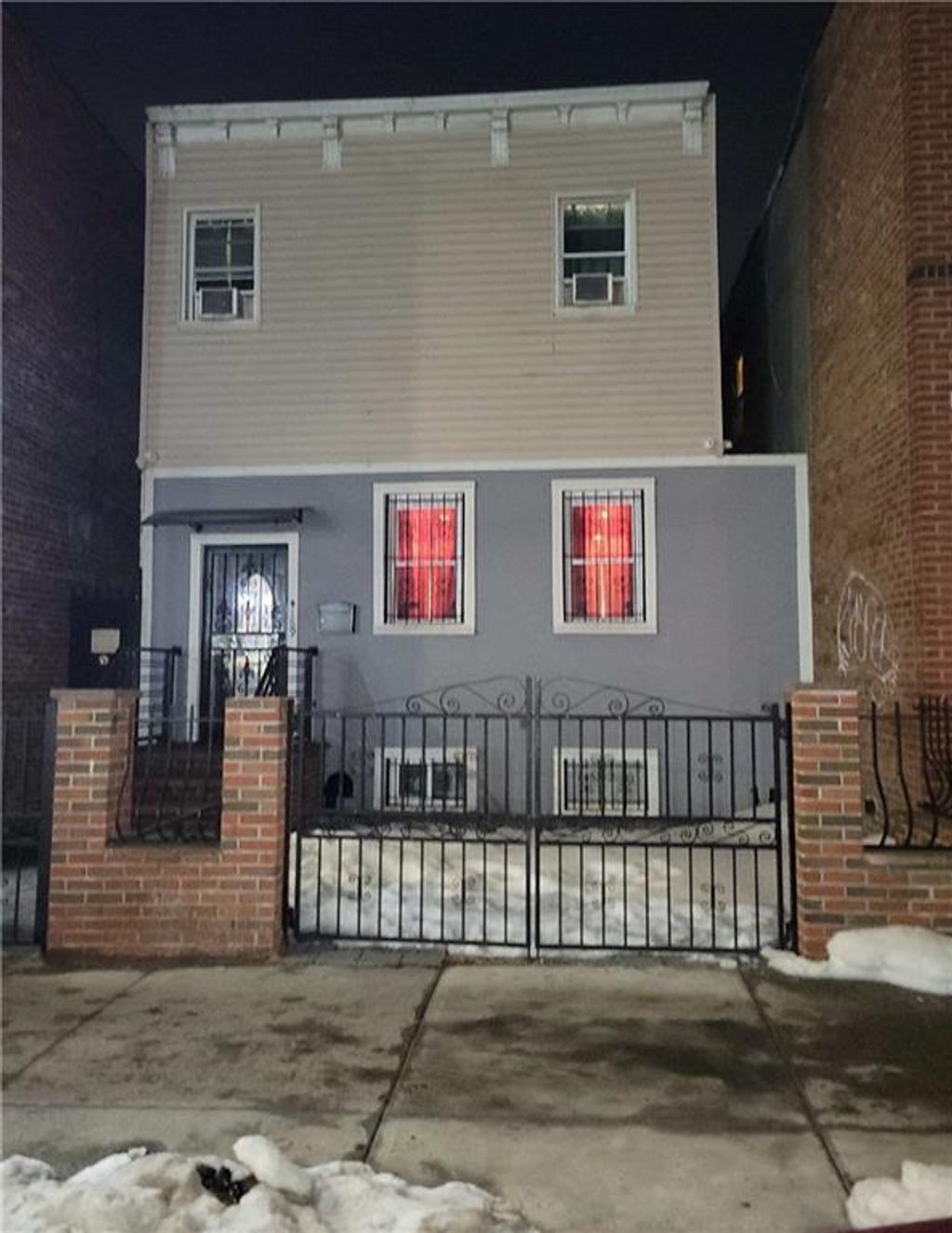 Photo of 189 Buffalo Avenue, Brooklyn, NY 11213 (MLS # 499046)