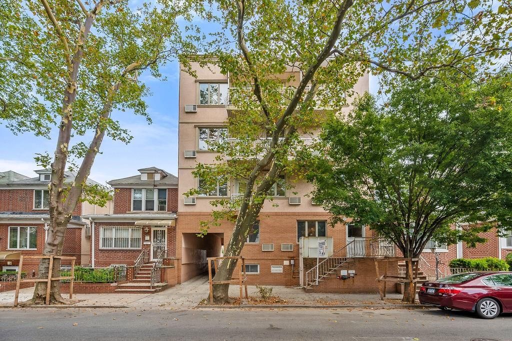 Photo of 2231 62nd Street #1A, Brooklyn, NY 11204 (MLS # 493935)