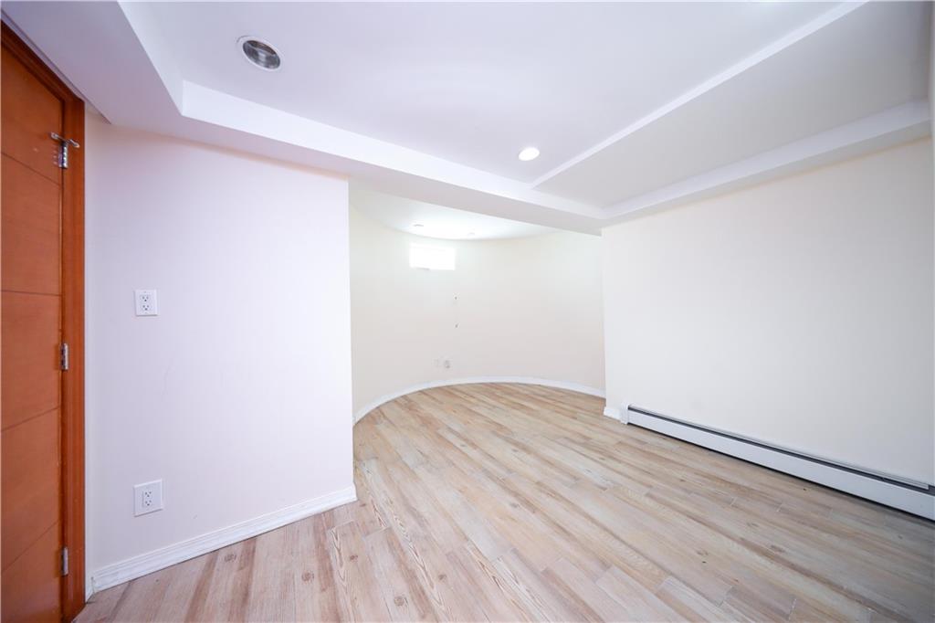 61 Exeter Street, Brooklyn, New York image 31