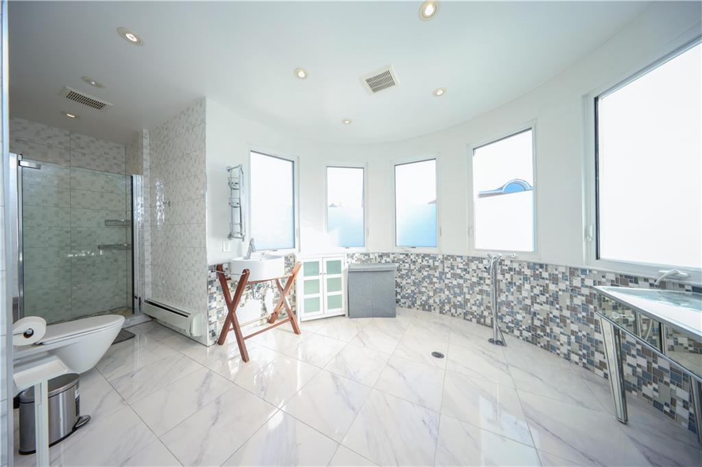 61 Exeter Street, Brooklyn, New York image 21