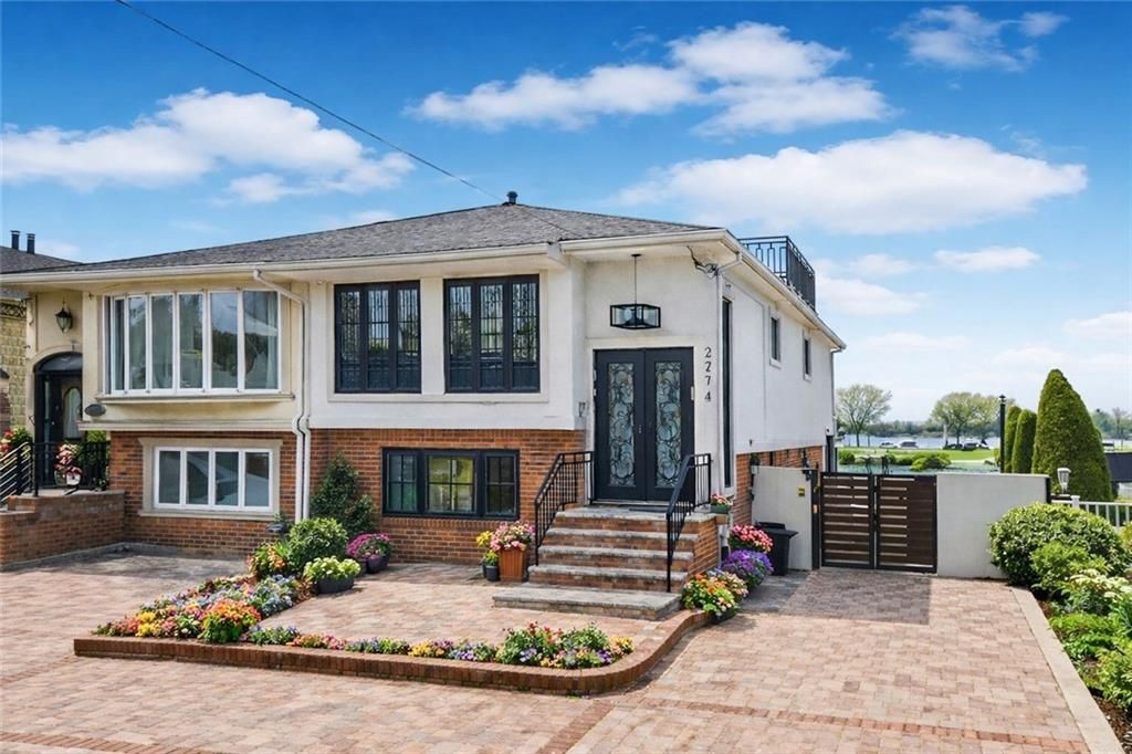 Photo of 2276 National Drive, Brooklyn, NY 11234 (MLS # 498867)