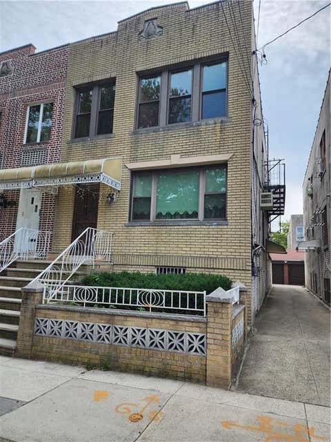 Multifamily For Sale - 1118 71st Street<br/> Brooklyn, NY 11228