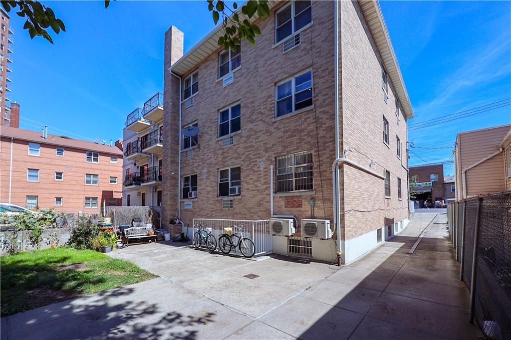 2546 Stillwell Avenue #1A, Brooklyn, New York image 17