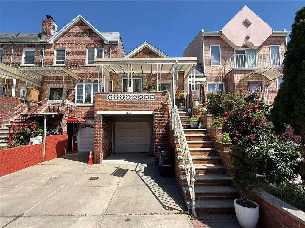 Photo of 301 Bay 20th Street, Brooklyn, NY 11214 (MLS # 502014)