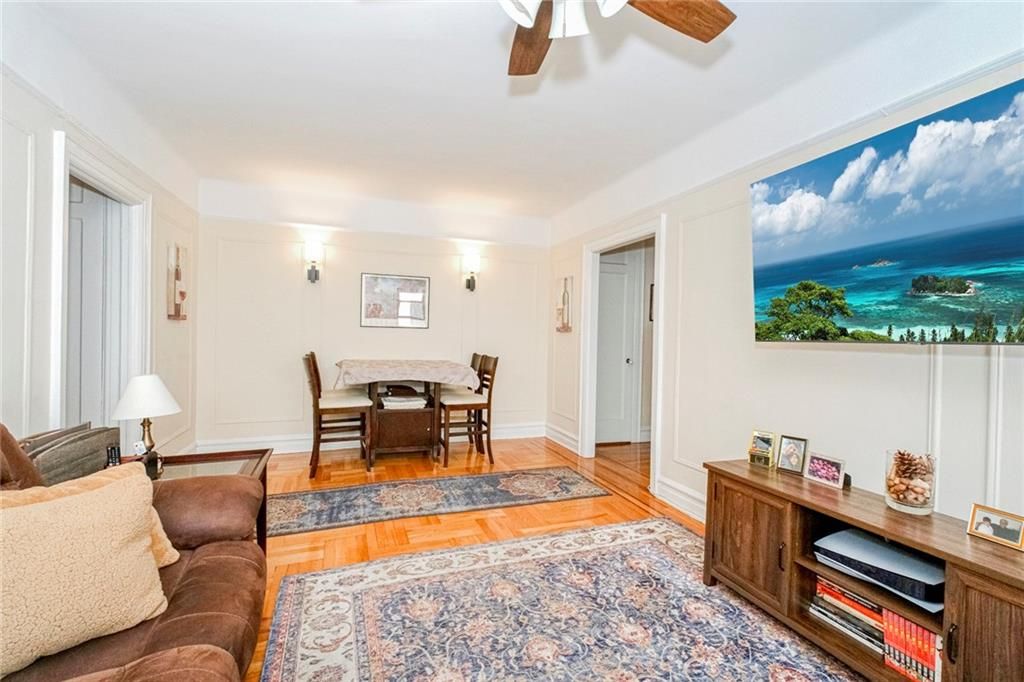 Photo of 185 Marine Avenue #6J, Brooklyn, NY 11209 (MLS # 499667)