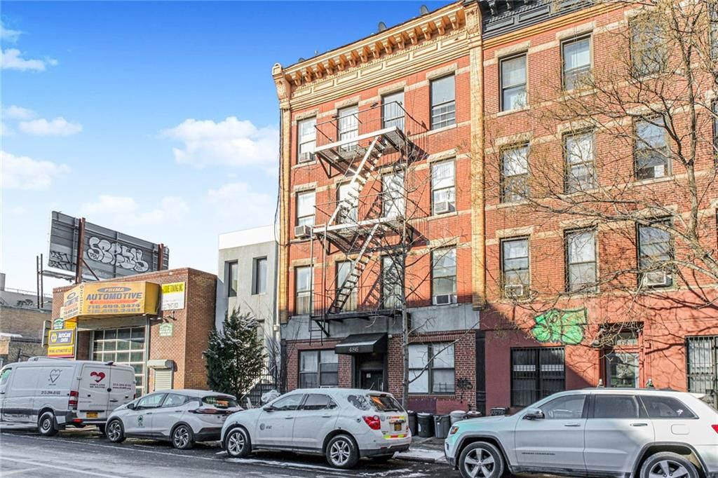 Photo of 486 3rd Avenue, Brooklyn, NY 11215 (MLS # 498509)