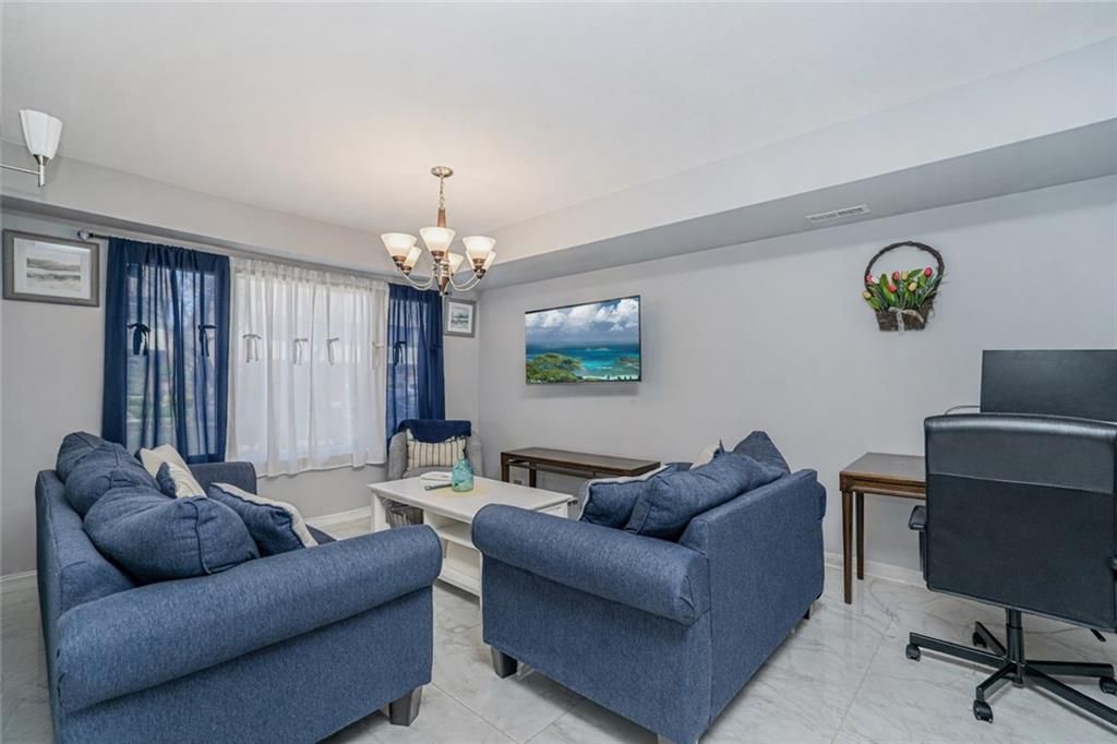 Photo of 66 Rolling Hill Green #1, Staten Island, NY 10312 (MLS # 500315)