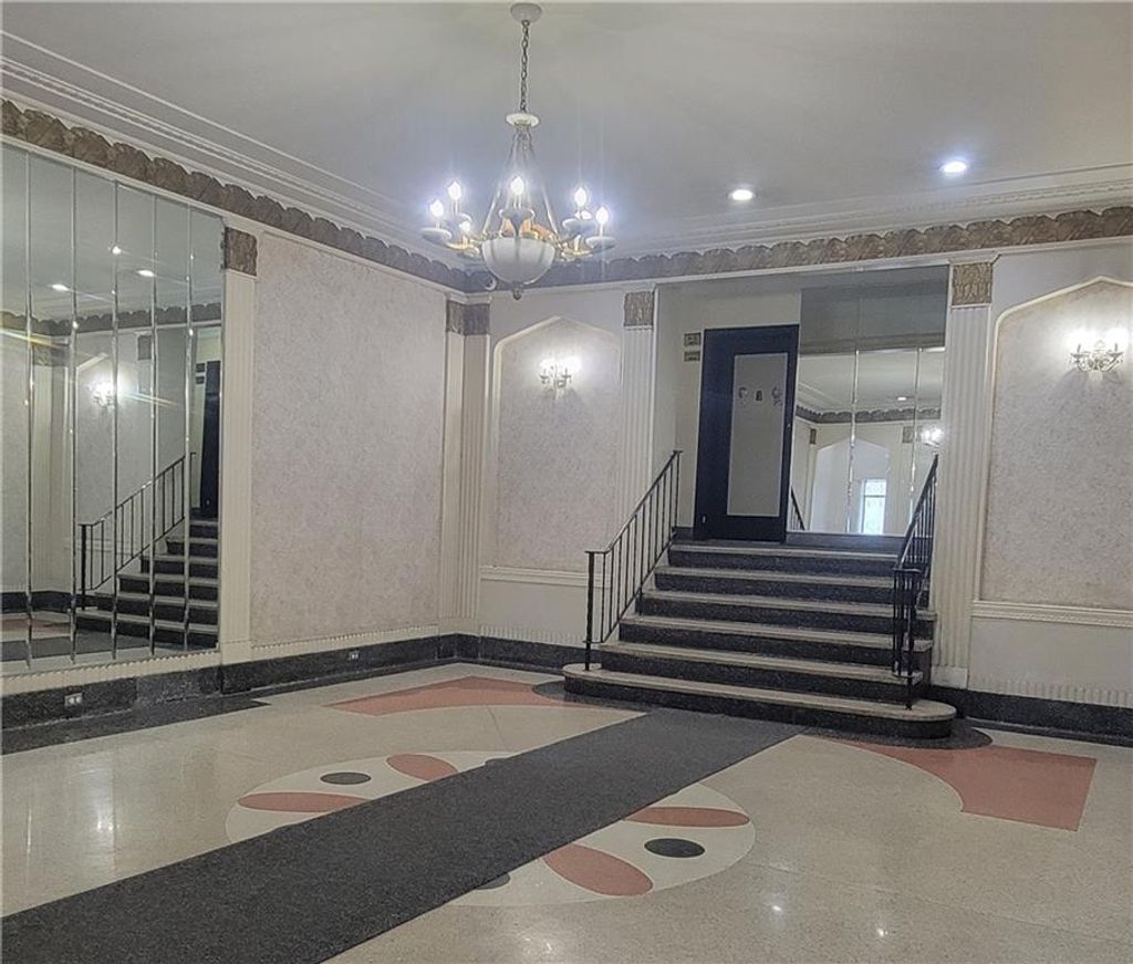 Photo of 8100 Bay Parkway #4E, Brooklyn, NY 11214 (MLS # 497889)