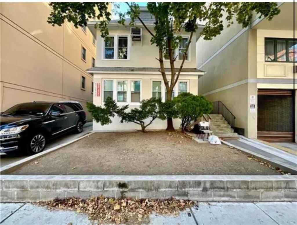 Photo of 1922 OCEAN Avenue, Brooklyn, NY 11230 (MLS # 501624)