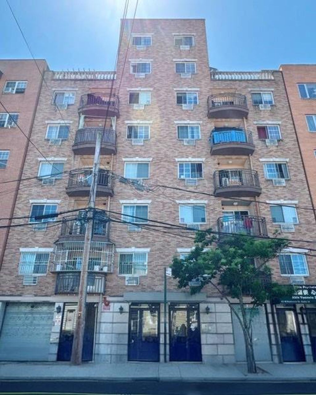 Photo of 43-18 Robinson Street #7D, Flushing, NY 11355 (MLS # 495830)
