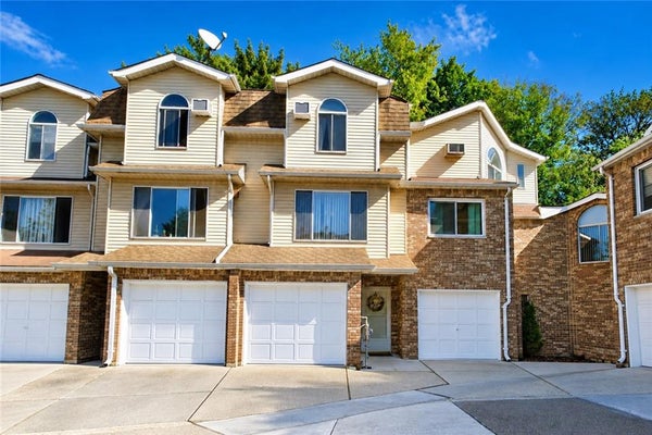 40 ZACHARY CT, STATEN ISLAND, NY 10310 - Image ef5e5a2cfffcfc14cc047a7577d74543/2772632216