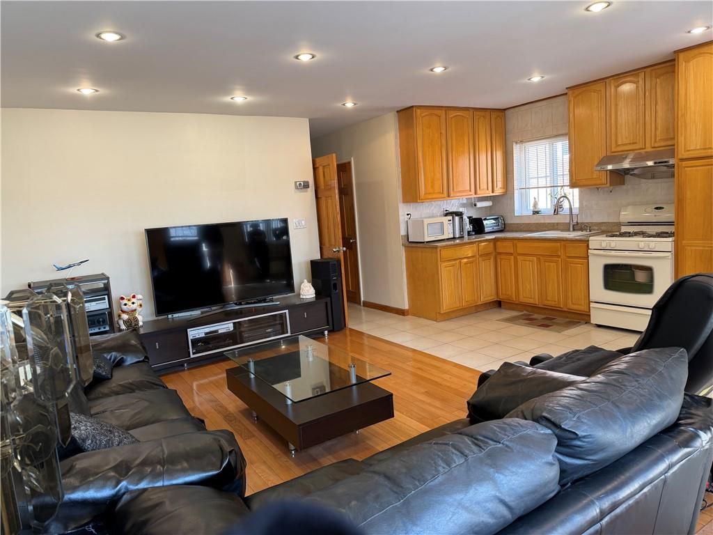 Photo of 1066 100th Street, Brooklyn, NY 11236 (MLS # 500374)