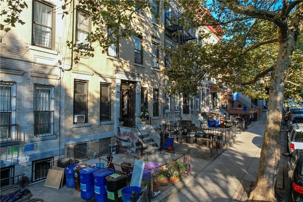 Photo of 463 52nd Street, Brooklyn, NY 11220 (MLS # 466148)