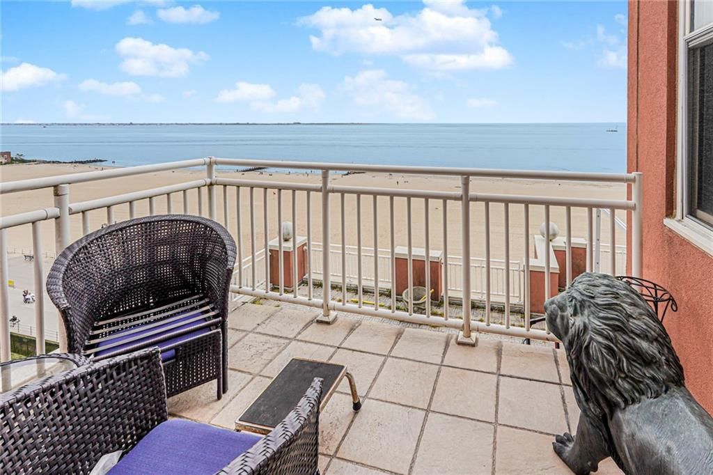 Photo of 125 Oceana Drive #PH1B, Brooklyn, NY 11235 (MLS # 496128)