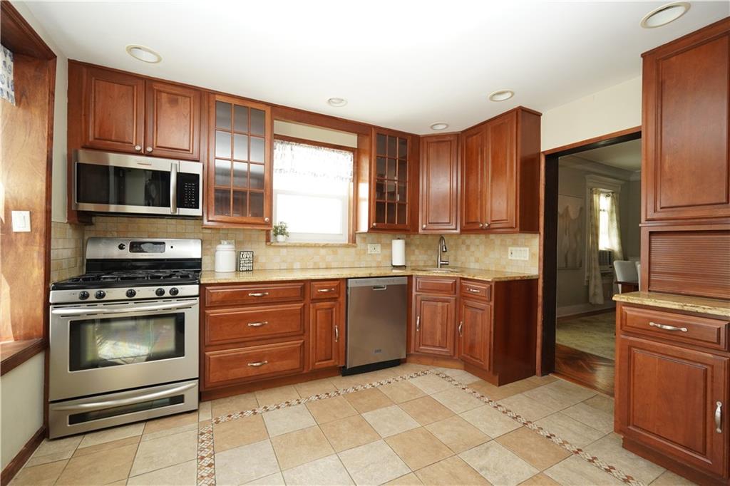 322 83rd Street, Brooklyn, New York image 5