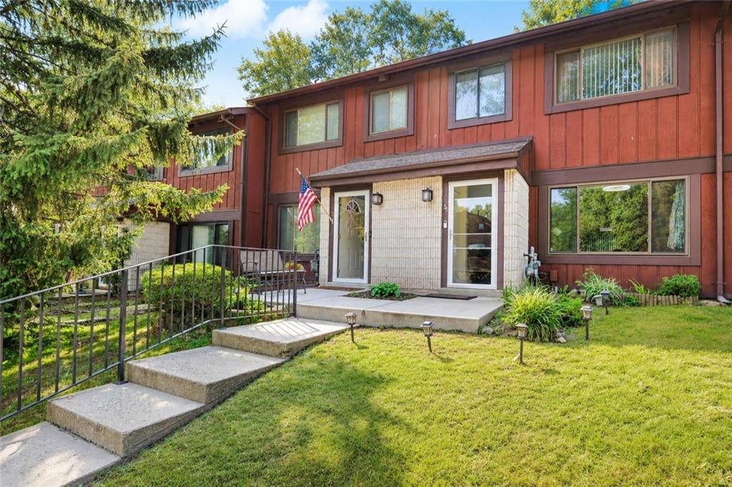 Photo of 38 Stone Lane #38, Staten Island, NY 10314 (MLS # 503864)