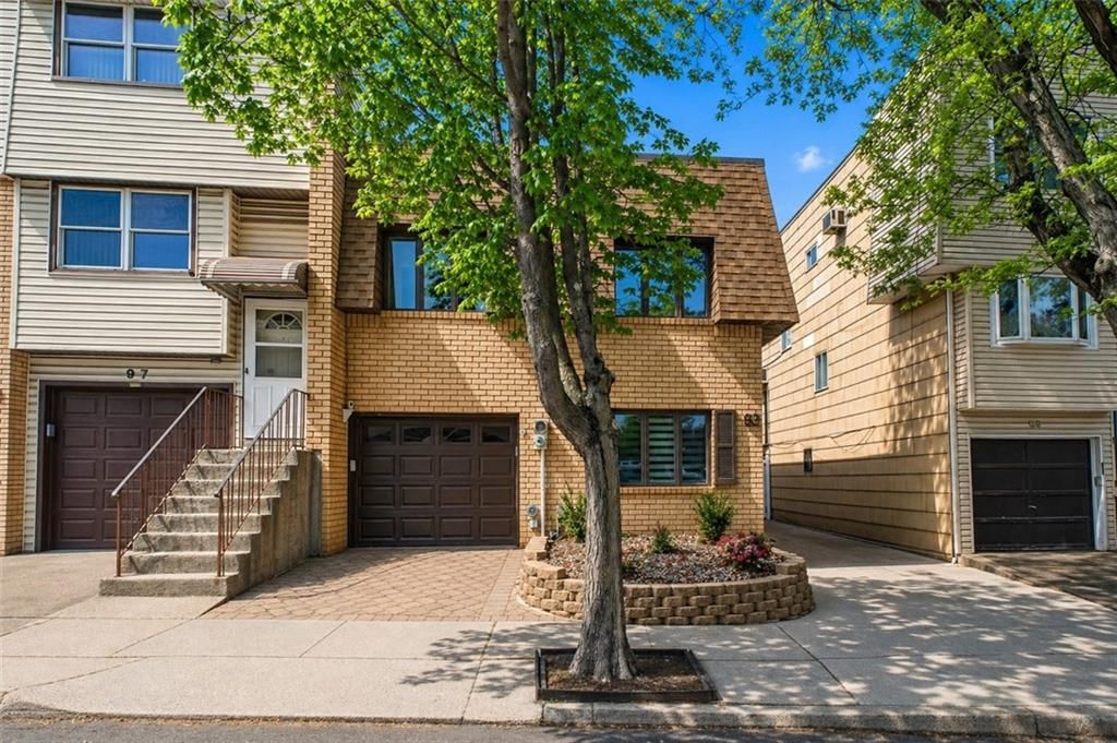Photo of 93 Mimosa Lane, Staten Island, NY 10312 (MLS # 502842)