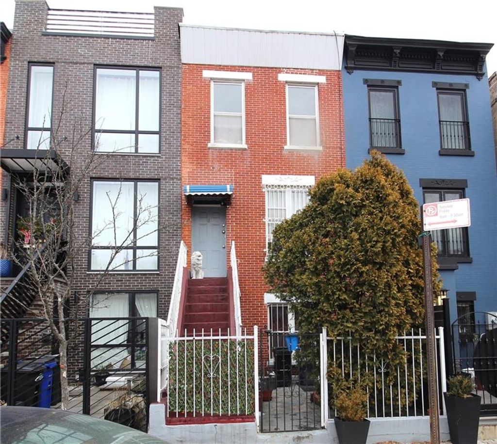 Photo of 15A Dewey Place, Brooklyn, NY 11233 (MLS # 498215)