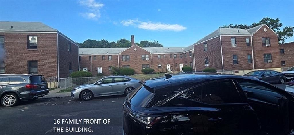 Photo of 12 Court Street, Staten Island, NY 10304 (MLS # 496379)