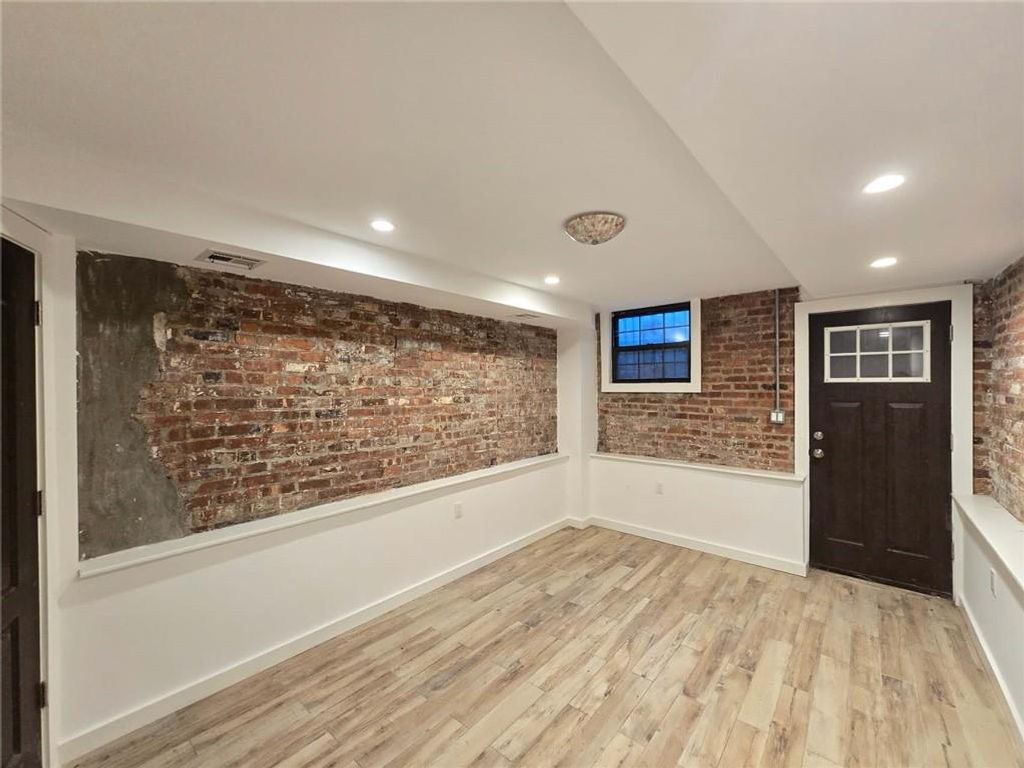 Photo of 151 Noll Street, Brooklyn, NY 11206 (MLS # 497611)