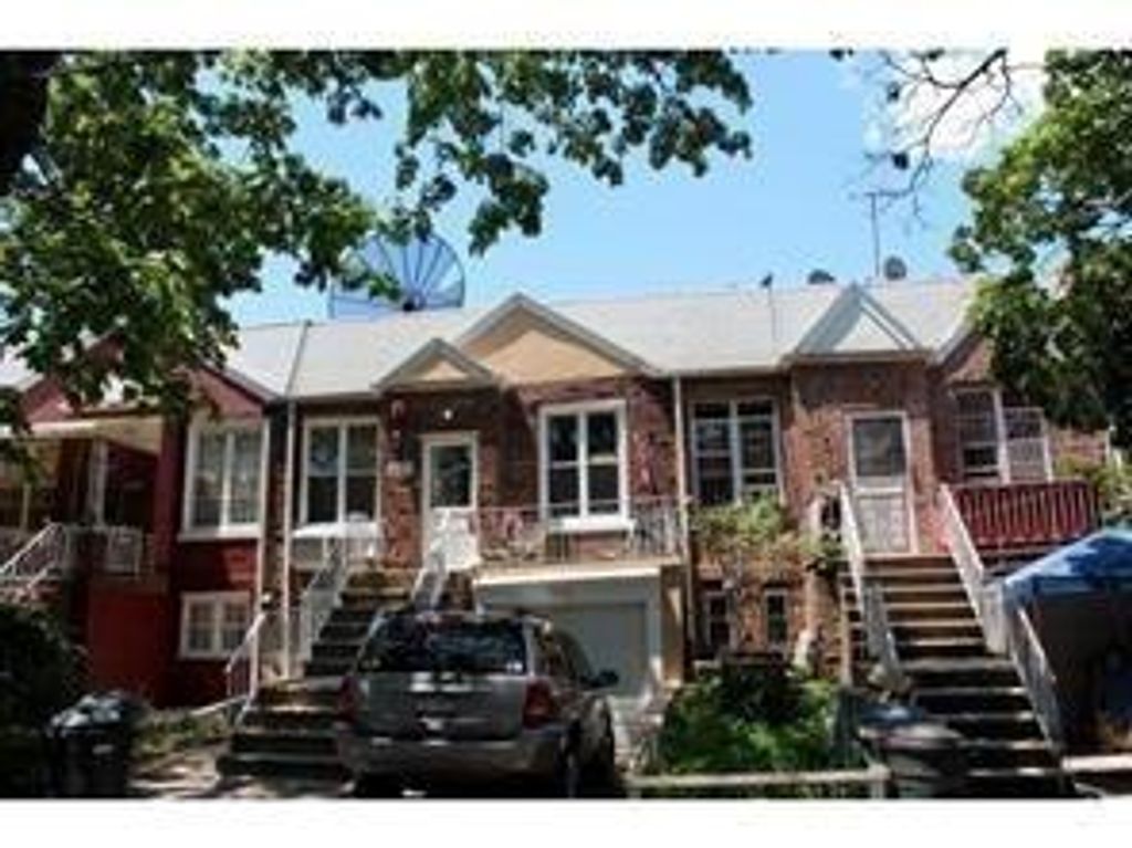 Photo of 2652 Hubbard Street, Brooklyn, NY 11235 (MLS # 501738)