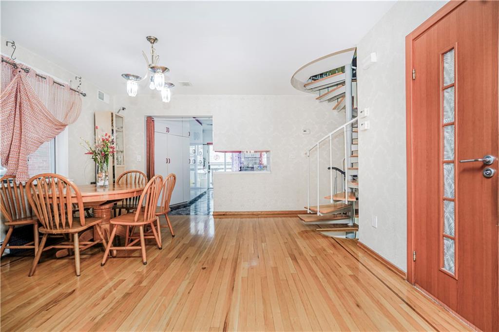 46 Bay 17th Street, Brooklyn, New York image 23