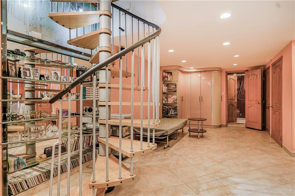 46 Bay 17th Street, Brooklyn, New York image 34