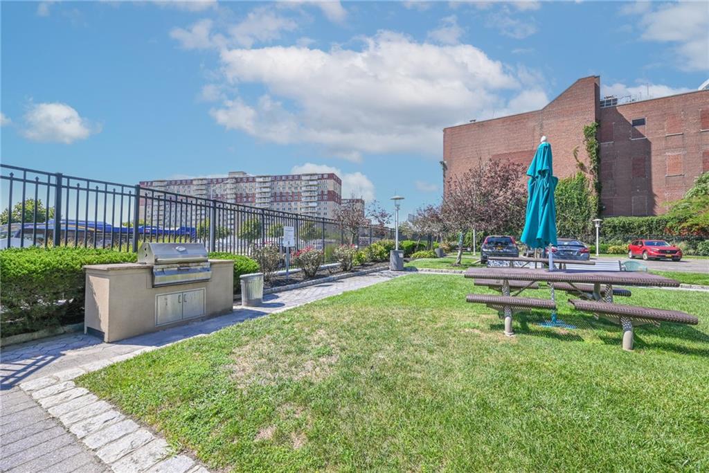 260 Beach 81st Street #6J, Far Rockaway, New York image 2